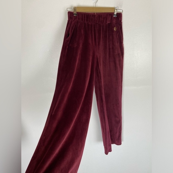 Michael Kors Women's Wide Leg Velour Pants Size S Color Burgundy Pull On Pockets - Picture 1 of 9